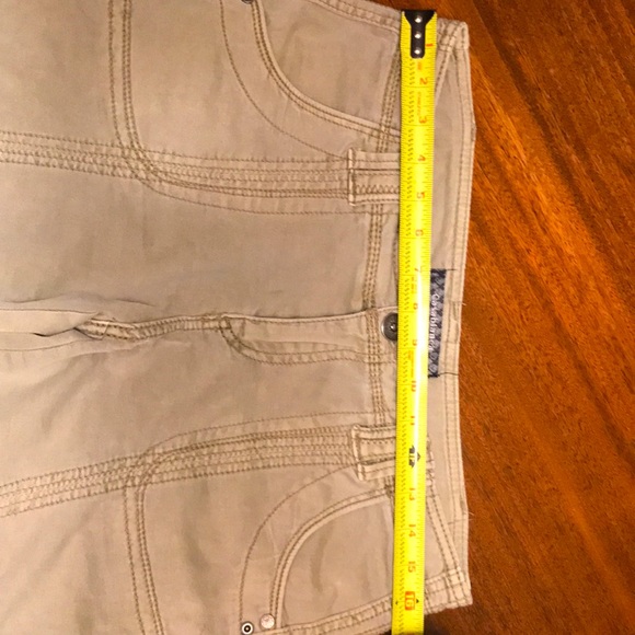 Khaki straight leg pants with detailed dark khaki stitching. 100% cotton. - Picture 10 of 10